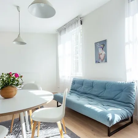 Apartament Bright&cozy Studio In Old Town