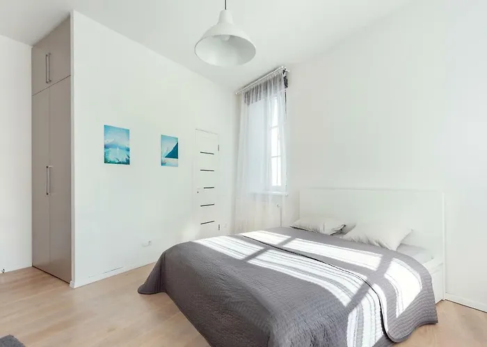 Bright & Cozy In Old Town וילנה